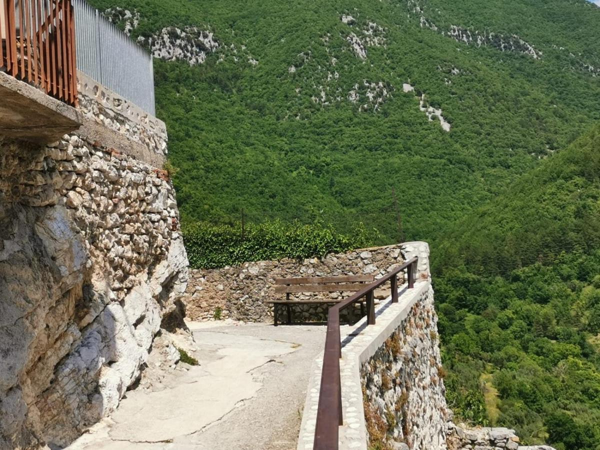 Il Torrione Villa Poggio Bustone Eksteriør billede